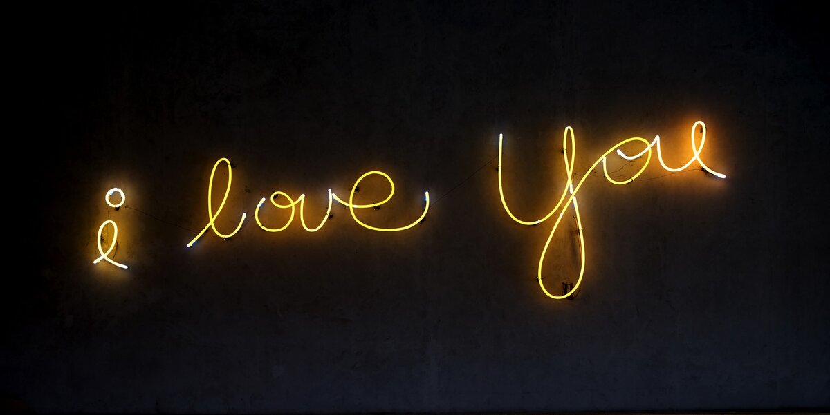 https://unsplash.com/photos/Dts390Vkiy0