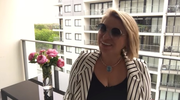 Гороскоп для Стрельцов на ноябрь 2019 года от Анжелы Перл (Angela Pearl)