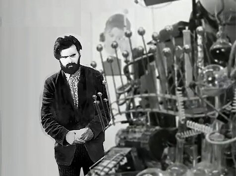 Скульптор Вячеслав Почечуев