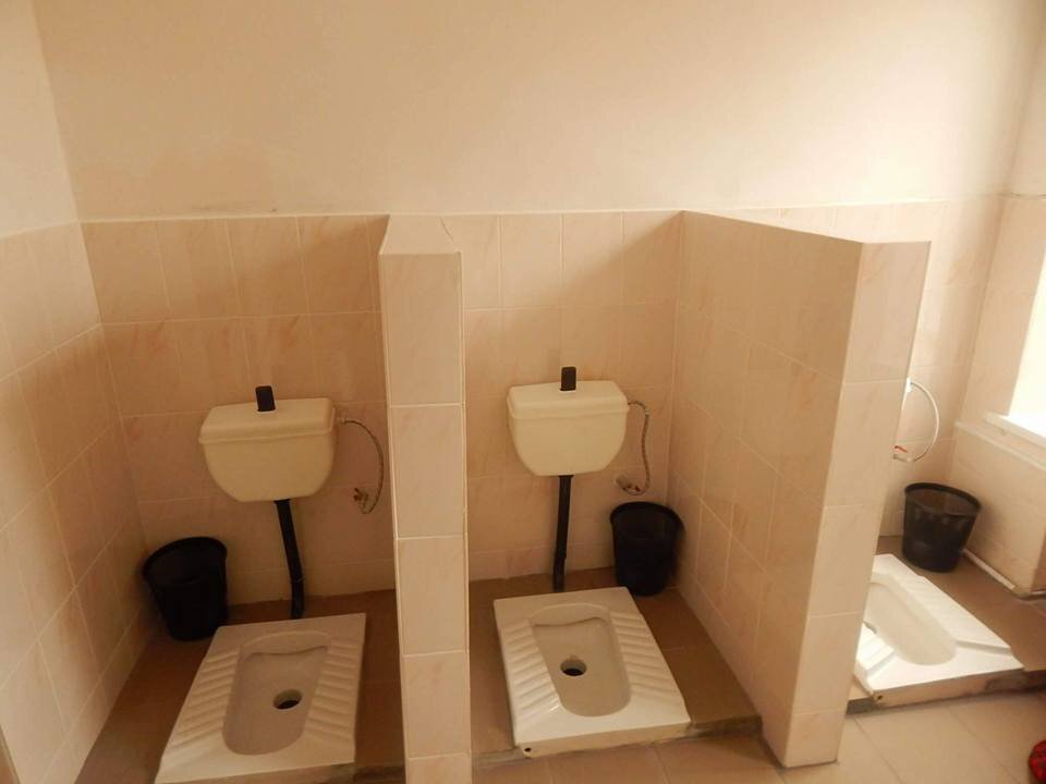 образцовый нужник в армии...