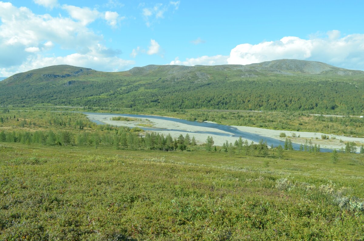 Полярный Урал Долина Собь