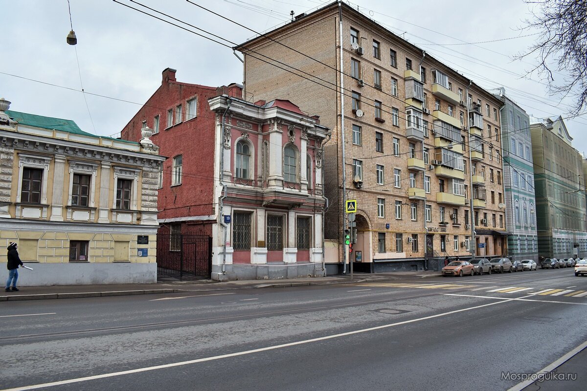 Старая басманная старые фото. Усадьба на старой Басманной 19. Старая Басманная ул., 19с16. Ул. Старая Басманная, д. 19, стр. 16. Старая Басманная дом 19.