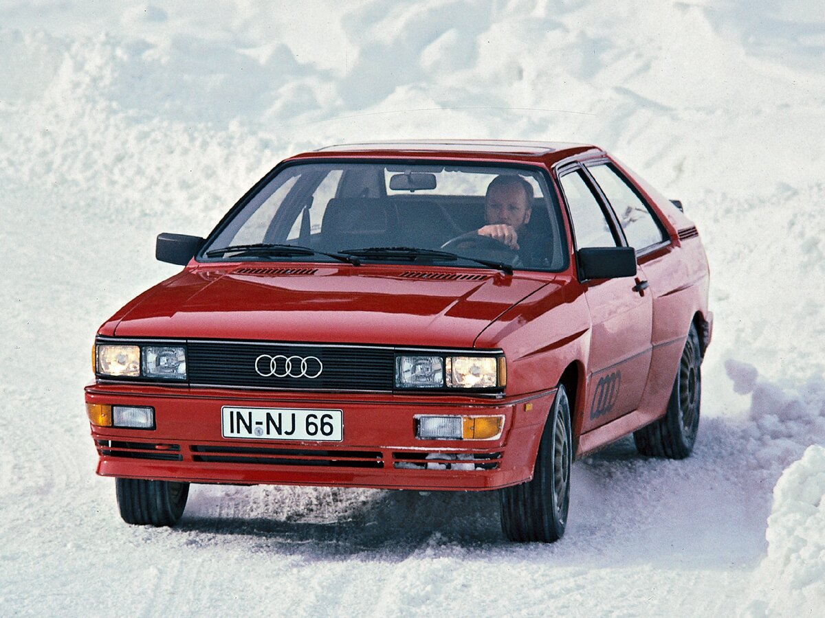 Audi quattro. Audi quattro Sport 1980. Ауди кватро 1980. Audi quattro 1980 купе. Ауди кватро 80 1980.