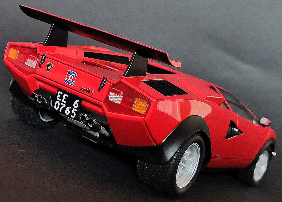Lamborghini Countach lp500 s Yellow