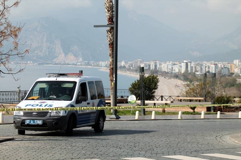 Пляжи в Анталье закрыты. Фото: http://www.haber7.com/