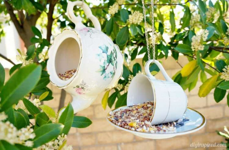 красивая кормушка для птиц