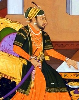 Здесь и далее по тексту размещены изображения Аурангзеба, как прижизненные, так и более поздние