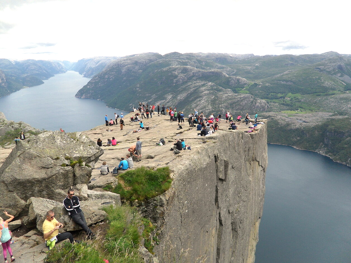 Preikestolen скалолазание