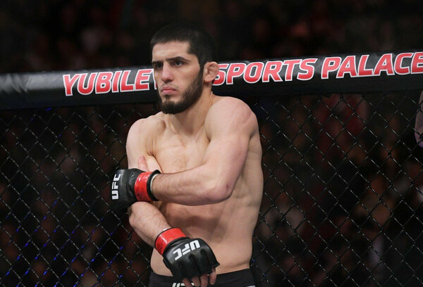 Ислам Махачев, боец UFC в легком весе.