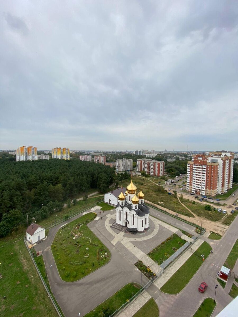 Смотрю в окно, а там такое...