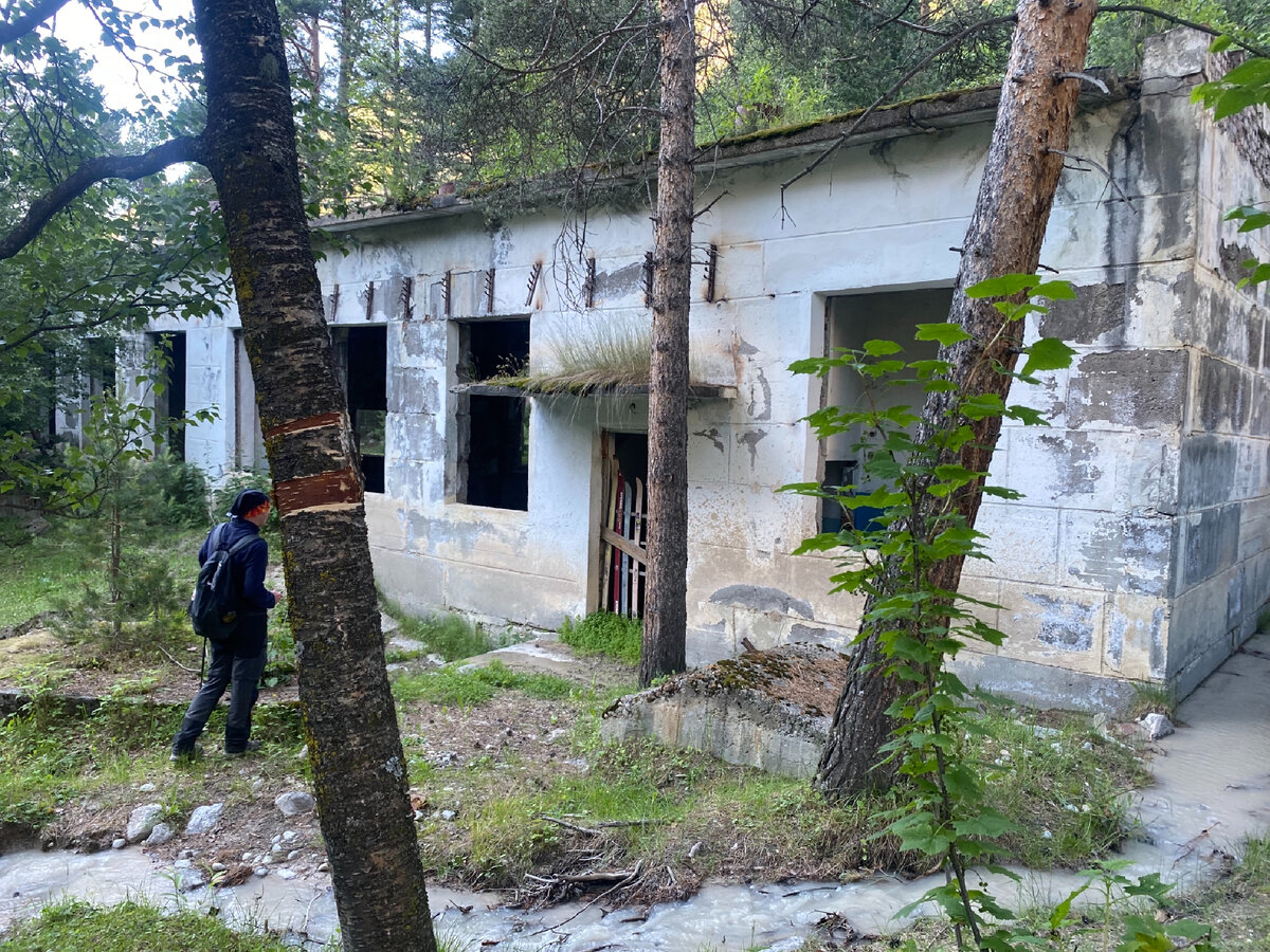 Один из сохранившихся корпусов