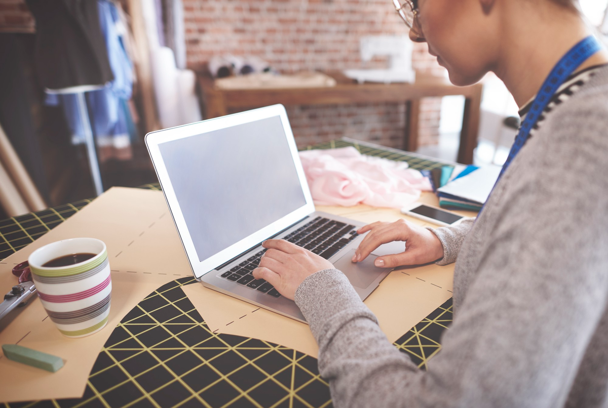 Пазл. Методологический центр диалог казань. Компьютер бухгалтера. Офис менеджер. Дизайнер одежды.