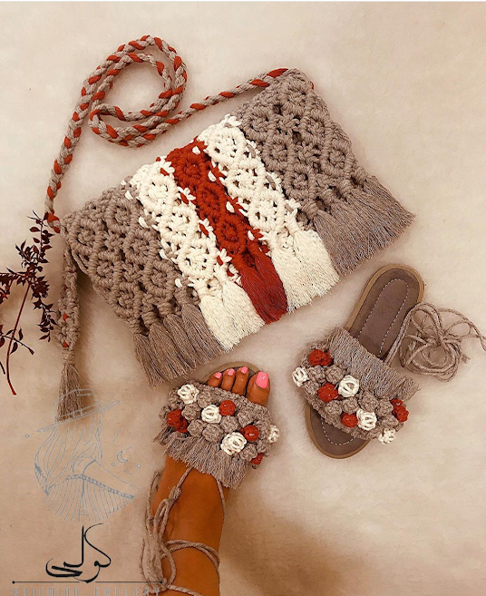 макраме, сумка и шлепки