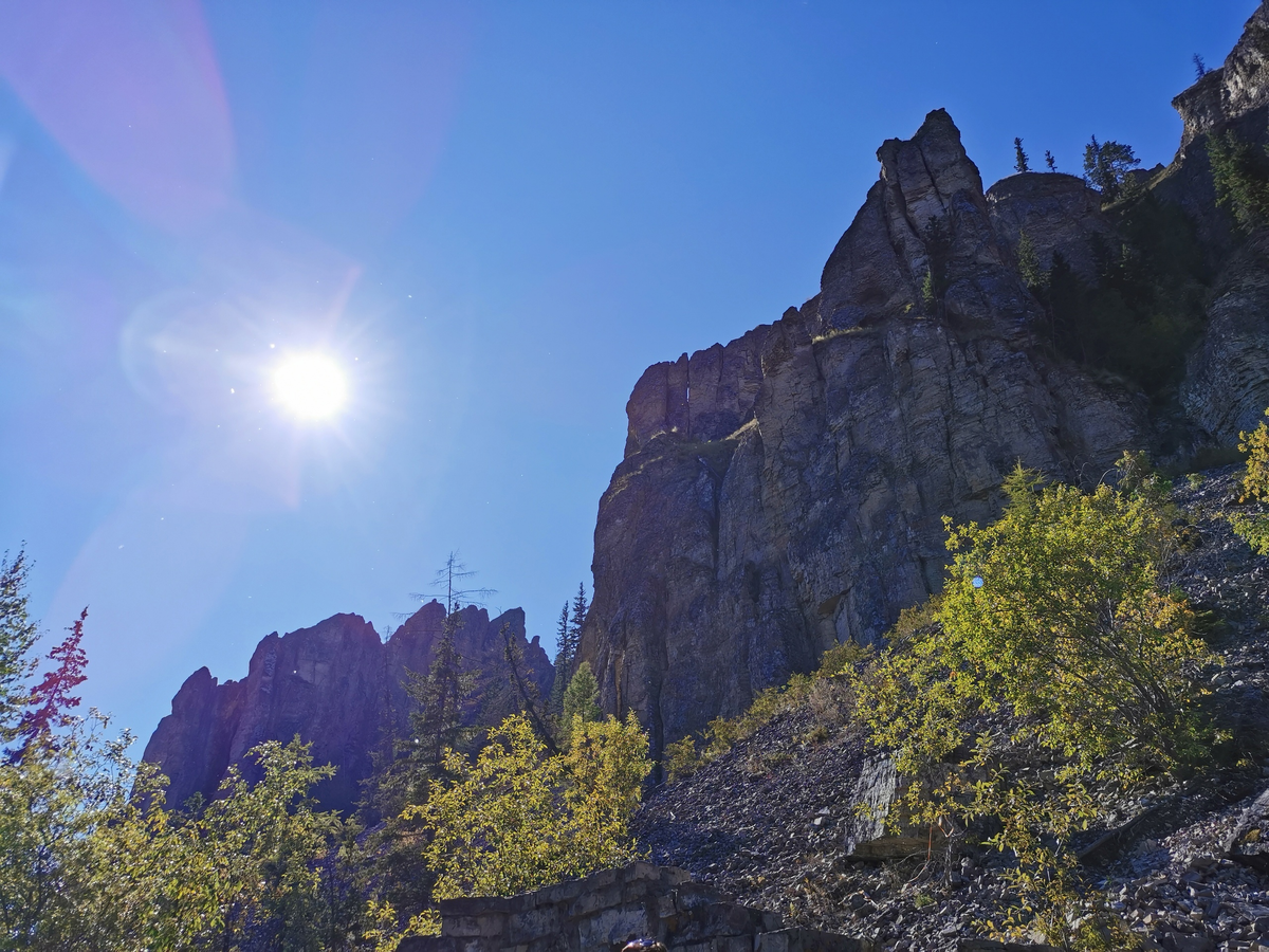 Еланка якутия. Якутия 2020. Еланка турбаза якутия. Табага якутия. Зимние ленские столбы.