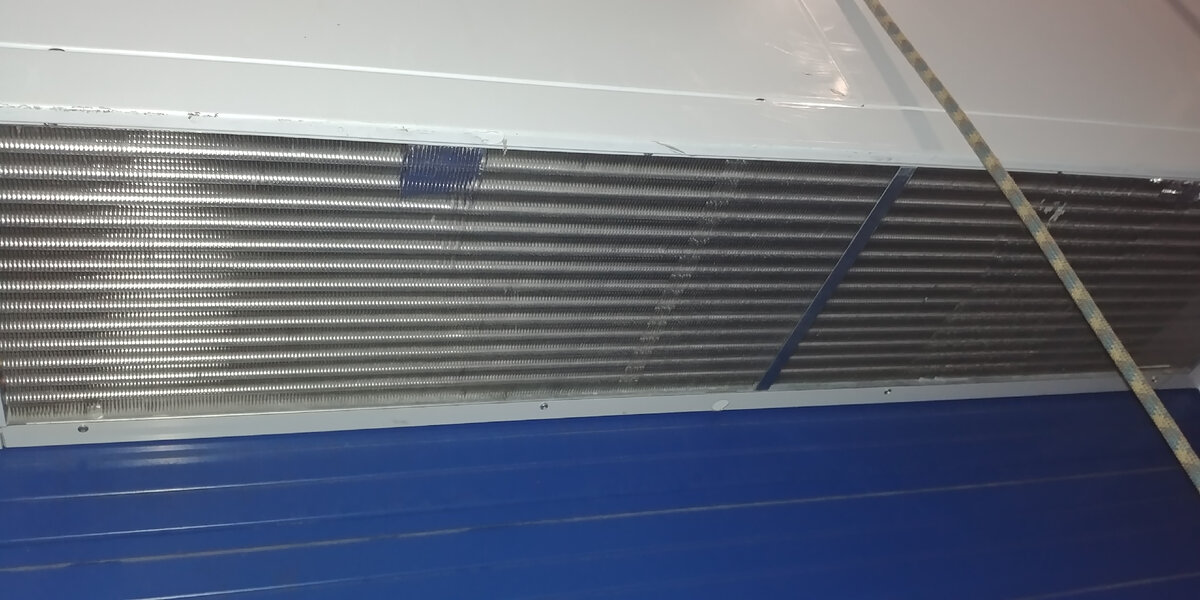 Конденсатор огромный!