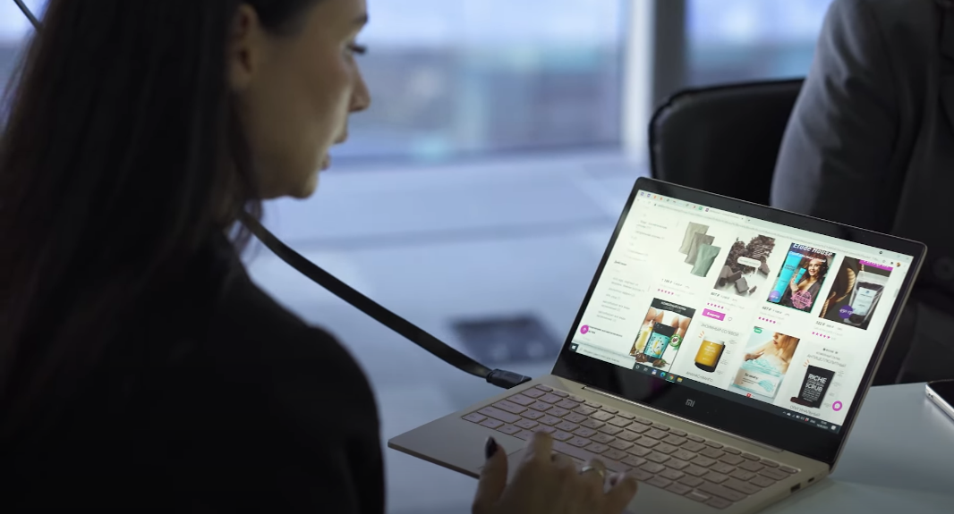 Удалённая работа похожа на работу в офисе. (Яндекс.Картинки)