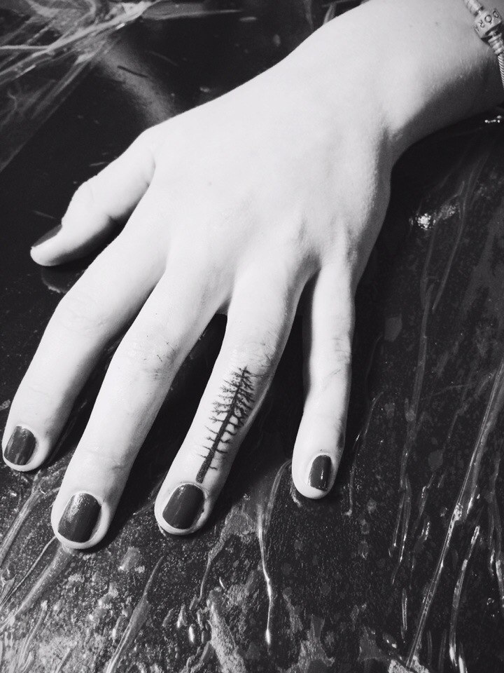 Ещё одна старенькая работа. Клиентка была предупреждена о рисках, но все же решилась)