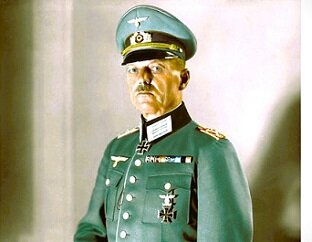 Карл Рудольф Герд фон Рундштедт. С 5 сентября 1944 по 18 марта 1945 гг. занимал должность командующего войсками вермахта на Западном фронте