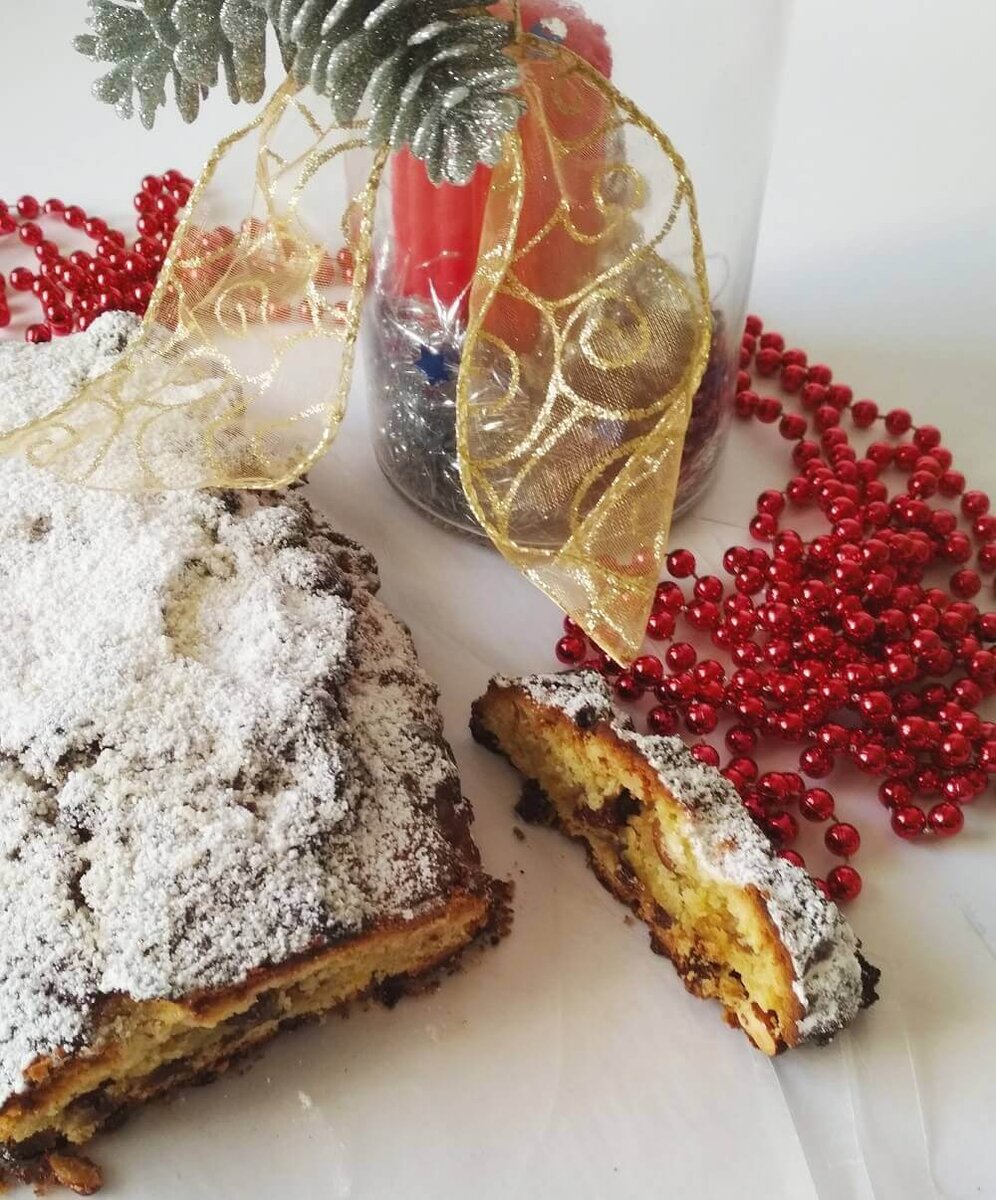 Первый штоллен всегда пробуем сами. Фото из архива автора