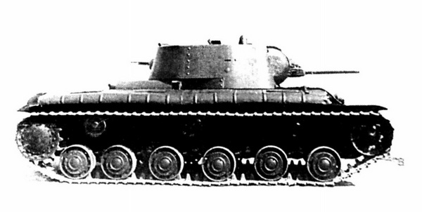 КВ первой установочной серии  апрель 1940 года.