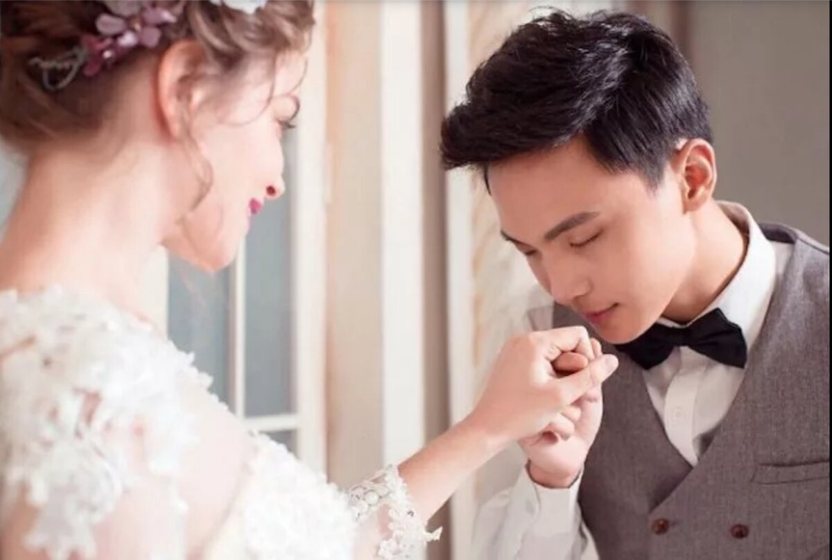 межнациональные пары. самые красивые смешанные пары фото. межрасовая свадьба. европеец и азиатка. смешанные пары короткая.