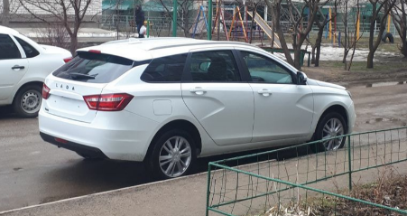 Лада Веста СВ