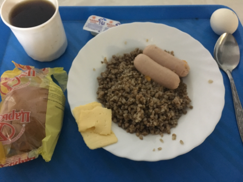 Типичный завтрак в армии.