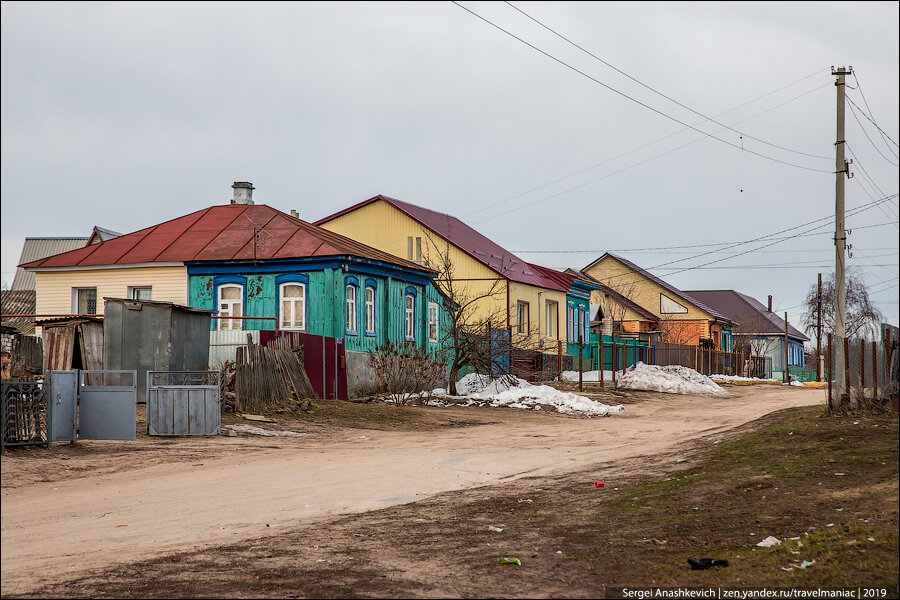 Увидел, в каких домах живут люди в Урюпинске. Это просто мрак