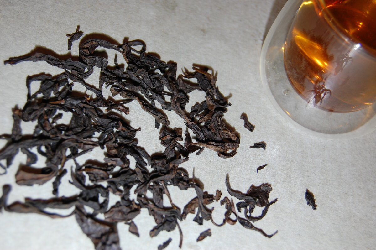 жареный чай - да хун пао ("большой красный халат")