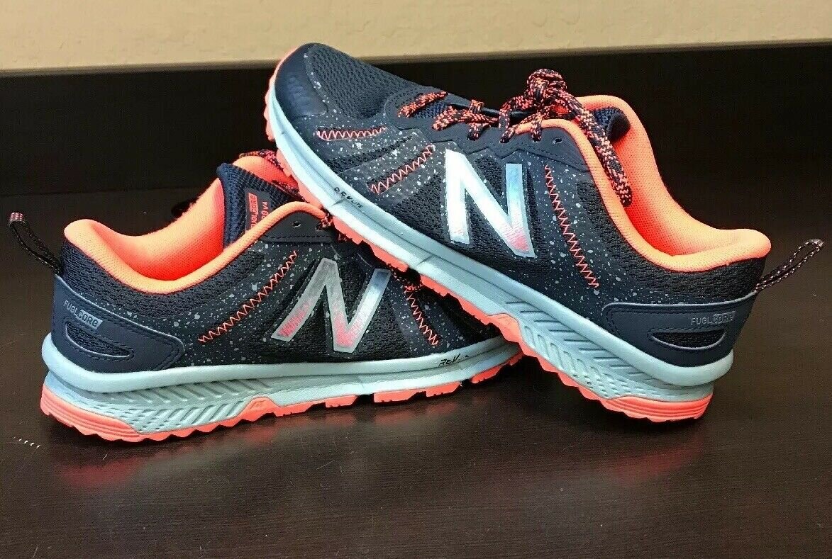 4.5 отзывы. New Balance 590. New Balance women's 590v4 Trail. Кроссовки New Balance v4 теннис. T590v4 New Balance FUELCORE.