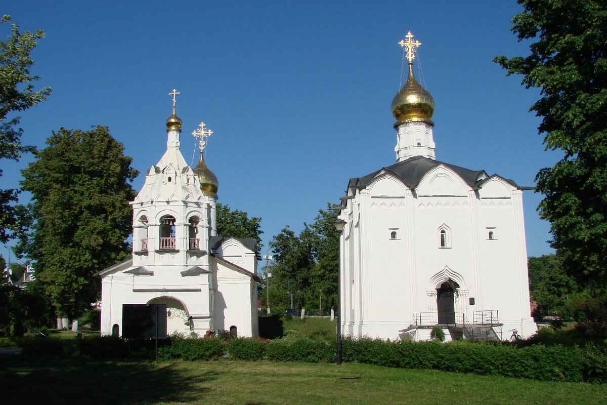 пятницкое подворье в сергиевом посаде. пятницкое подворье сергиев посад. пятницкое подворье сергиев посад. пятницкое подворье. храм параскевы пятницы сергиев посад.
