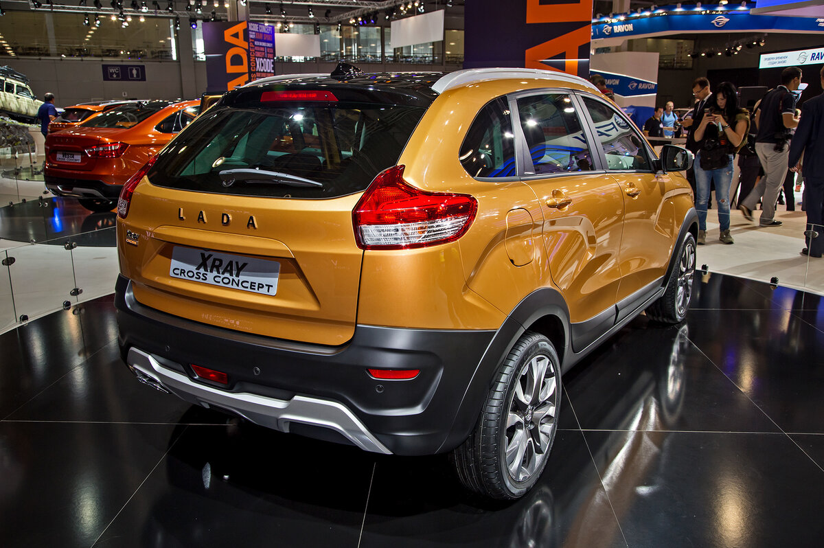 "Мощные" боковые выштамповки- "на любителя"