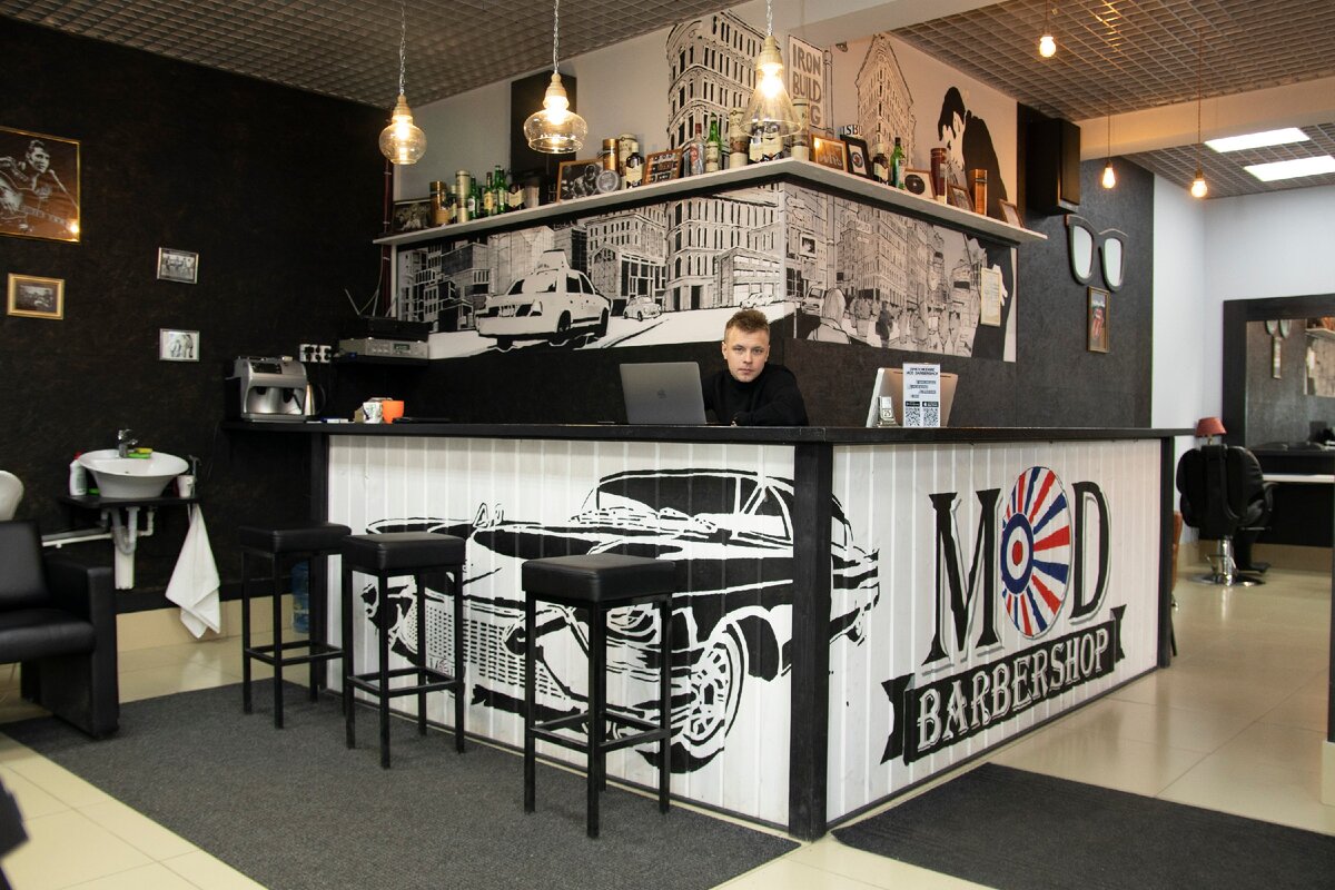 барбершоп мытищи борисовка 4. труд барбершоп мытищи 19/18. диван в барбершоп. модный барбершоп. Chop chop салоны.