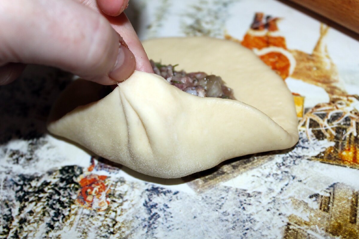 Как лепить беляши с мясом фото Открытые беляши с мясом - сочные, пышные, любимые HandMade39.Ru Дзен