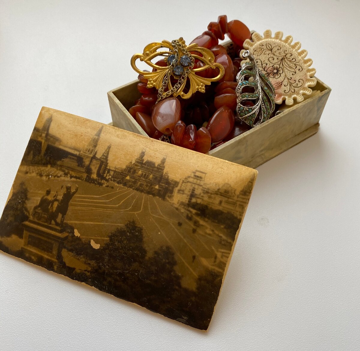 Шкатулка из советского прошлого