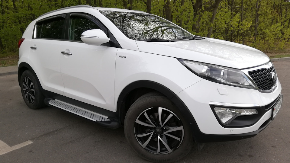 Kia Sportage, для просмотра салона листайте дальше ->