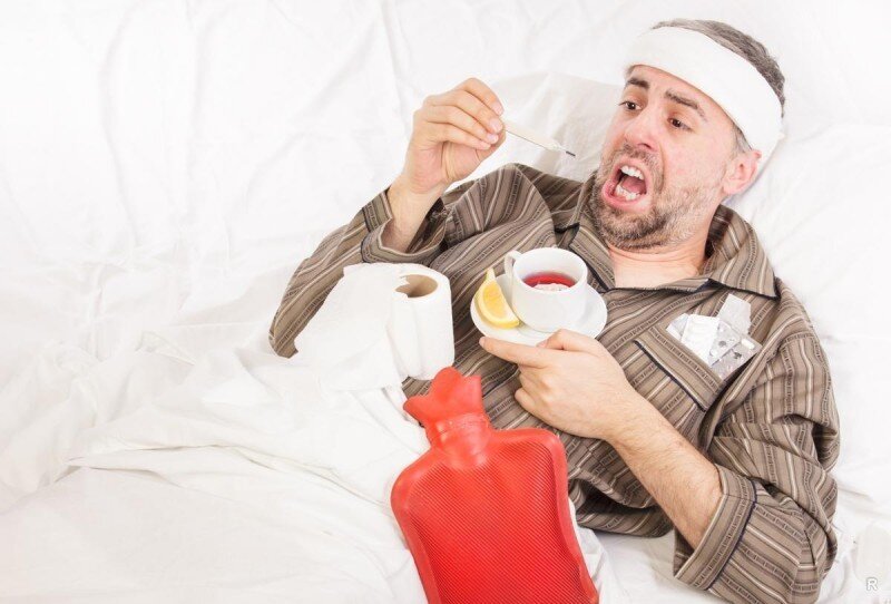 В книге "Доктор, я умираю?" можно найти много полезных советов, если у вас есть сомнения, идти к врачу или нет.