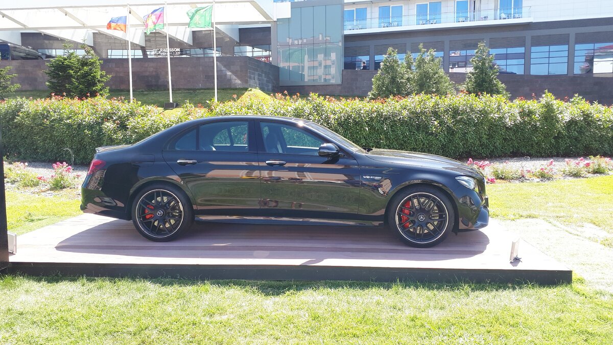 Кто знает, может когда-нибудь вы с головой уйдете в свой дополнительный заработок, и это перерастет в настоящий бизнес, который будет приносить хороший доход. 