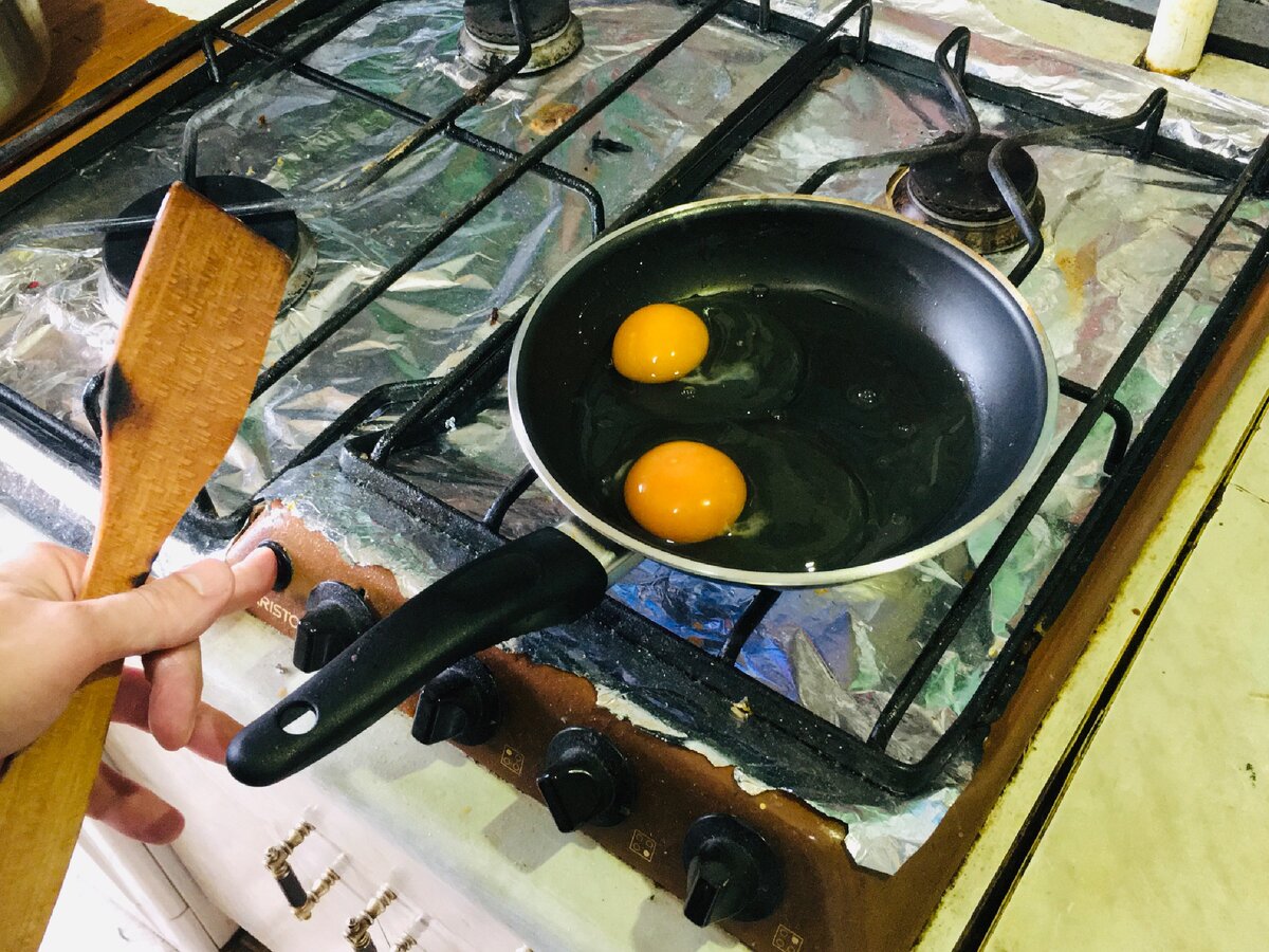 Яичница подгорела