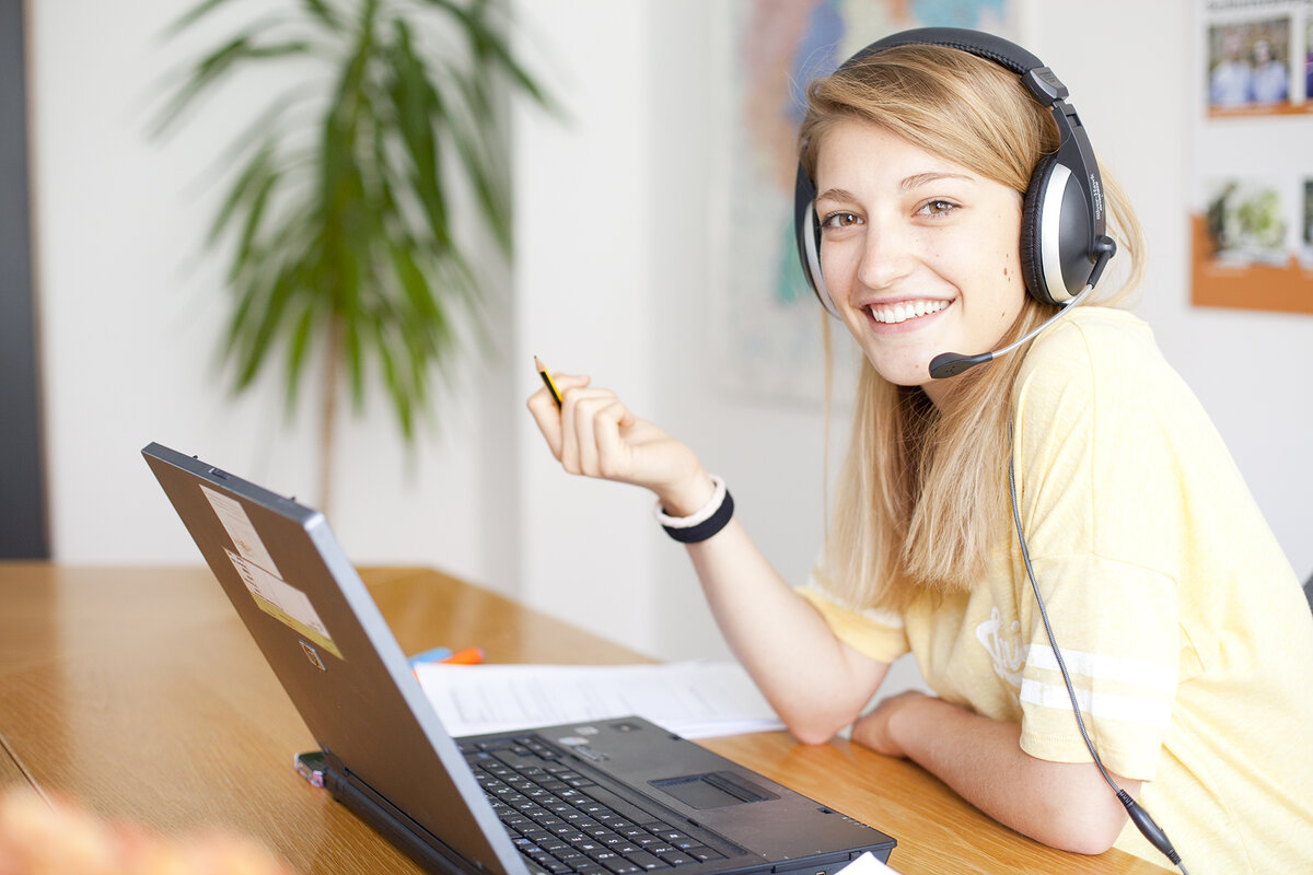 Преподаватель онлайн-школы