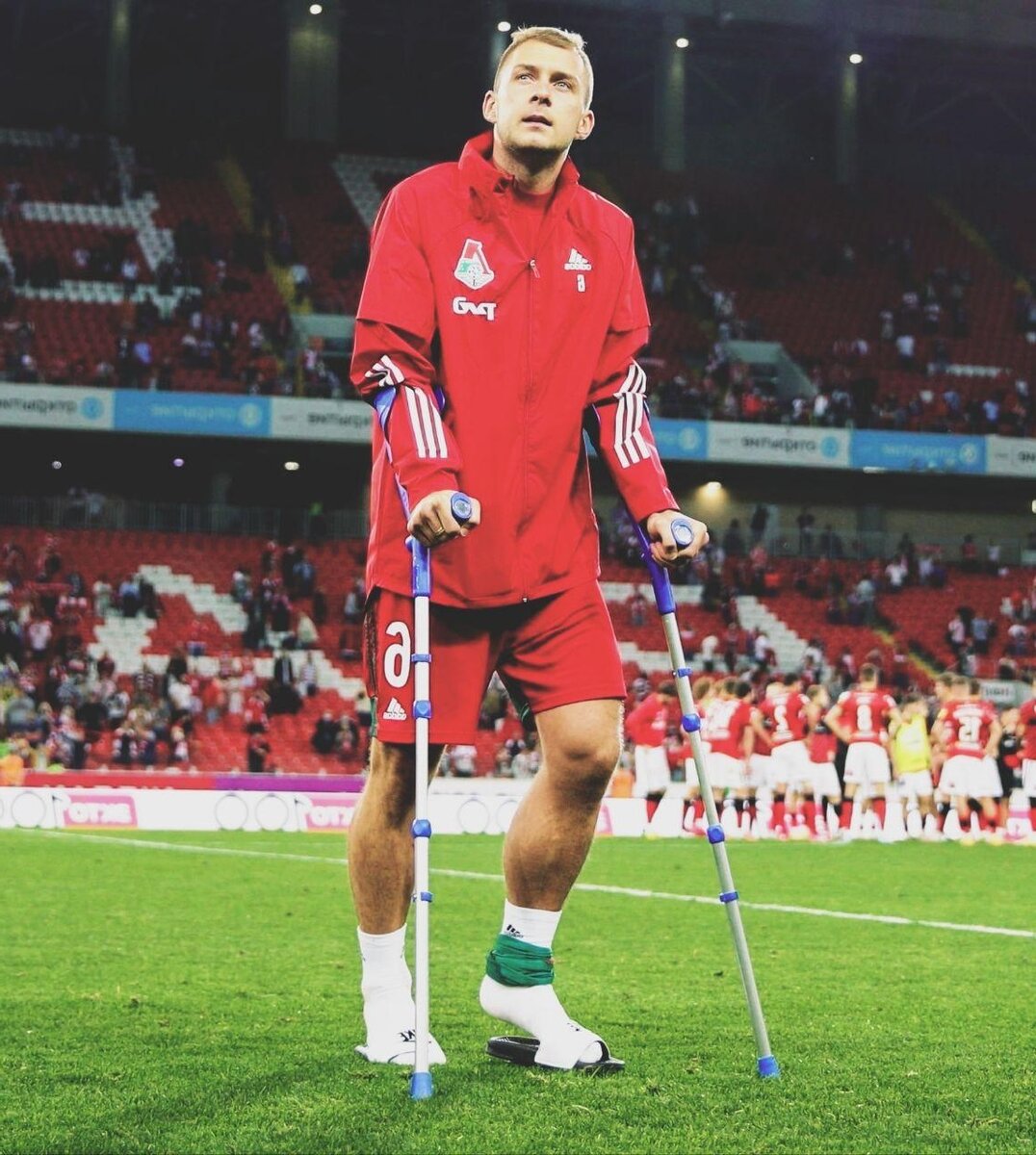 Баринов не сдерживал слёз, хотелось сыграть в Лиге Чемпионов