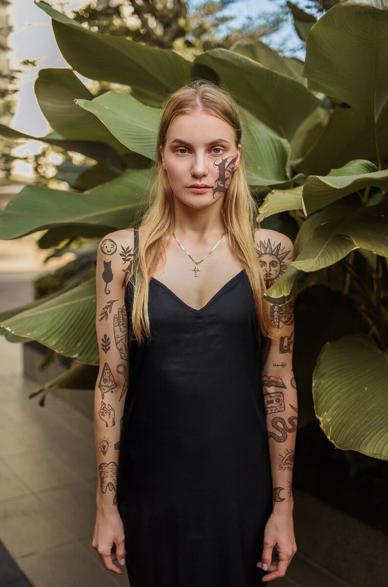 Так я могла бы выглядеть с татуировками