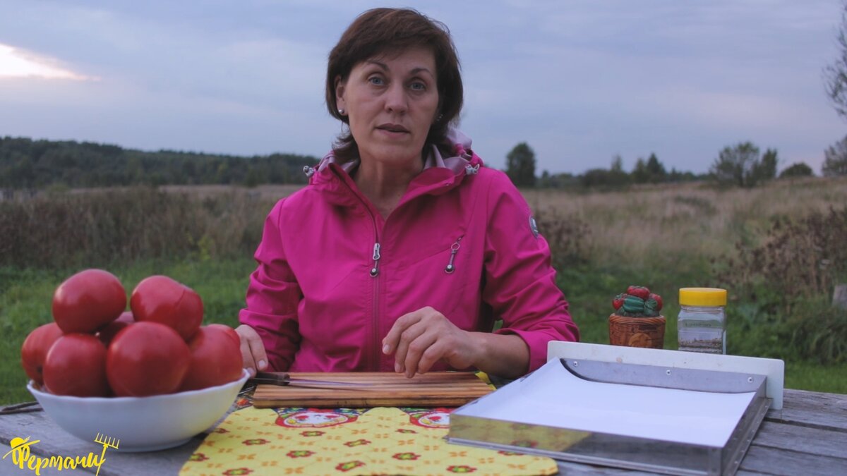 Помидоры красные, спелые, ароматные со своей грядки