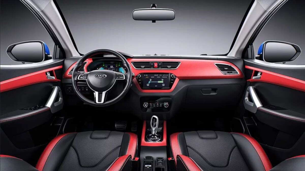 Салон нового JAC