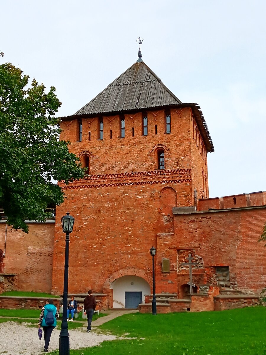 Великий Новгород, часть 2 - Детинец | С поварёшкою и пивом путешествую по  миру | Дзен