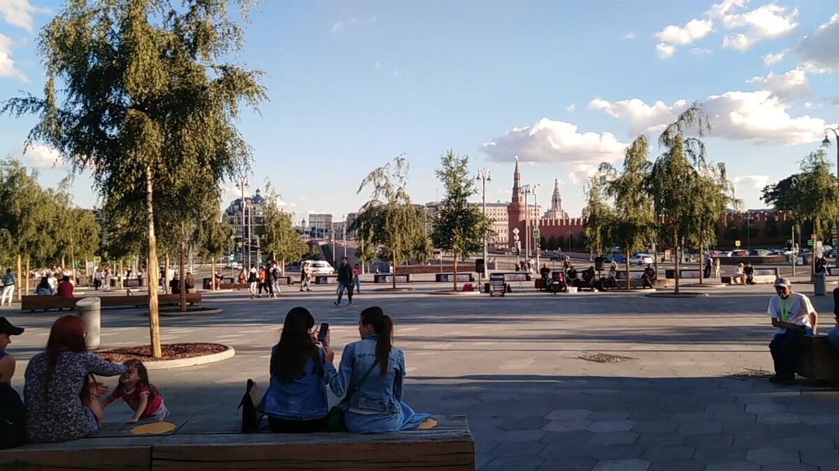 Москва - Зарядье 2020 год