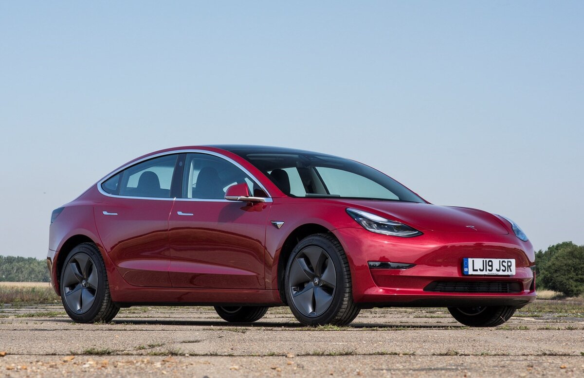 Tesla 3