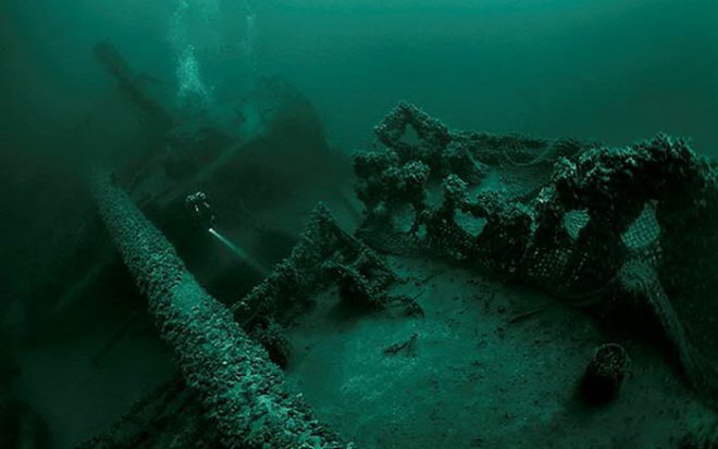 «Жан Жорес» на морском дне