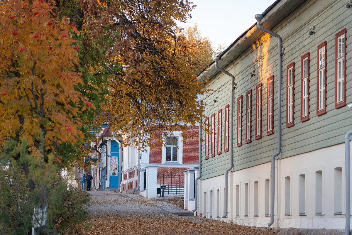 Город Бежецк. Прогулка по Большой улице. | Бежецкая старина | Дзен