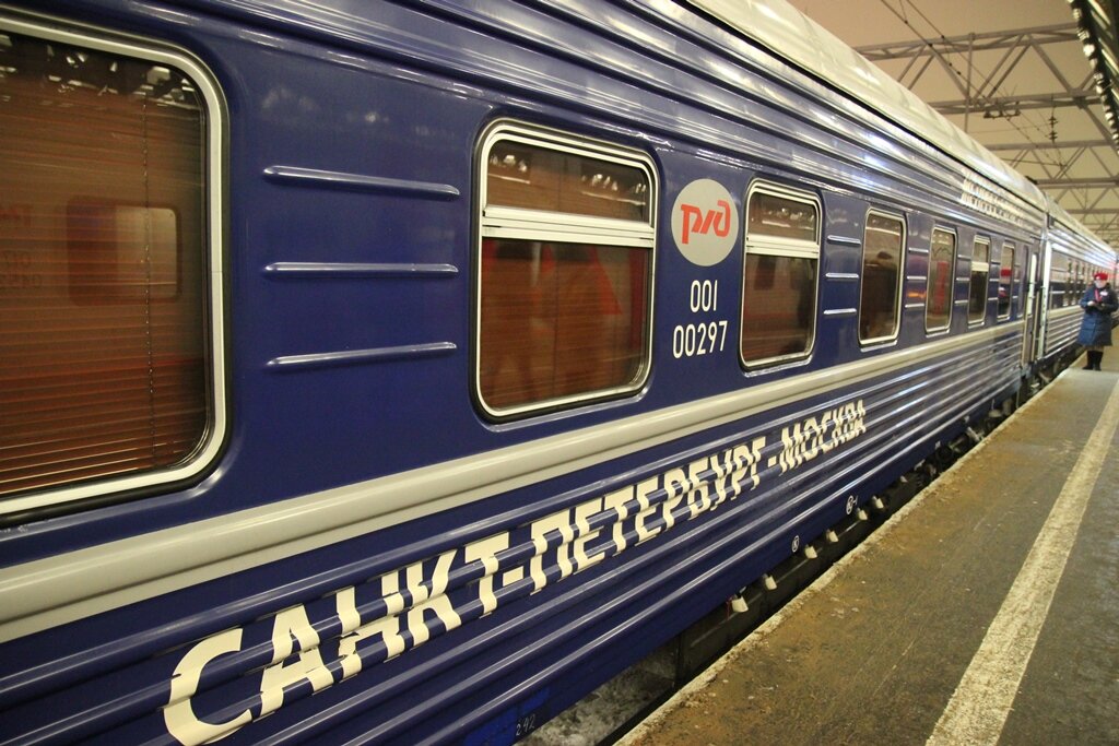 Поезд санкт петербург картинки
